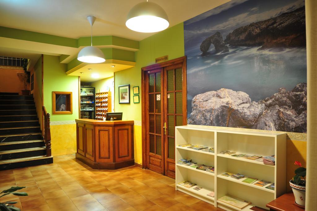 Hostal Europa San Roque del Acebal Exterior photo